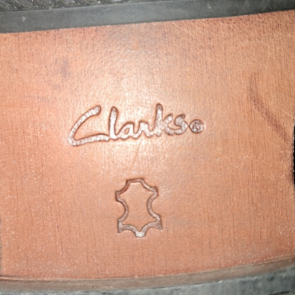 CLARKS 1825 Brown Leather Ankle Chukka Boots Men’s Size 8.5 main image 4